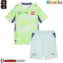 Otroške Nogometnih dresov Švica Gostujoči SP 2026 Kratki rokavi (+ hlače)